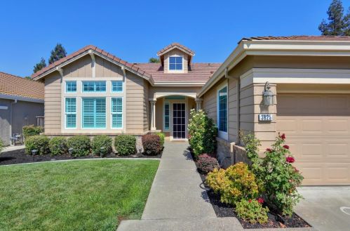 3625 Pacifica Ln, Elk Grove, CA 95758-4643