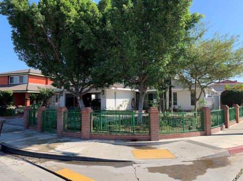 4458 Oak St, Pico Rivera, CA 90660-1934
