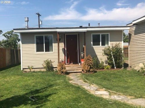 1121 8th St, Umatilla, OR 97882-9774
