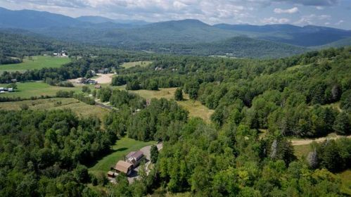 63 Field Rd, Jackson, NH 03846-4235