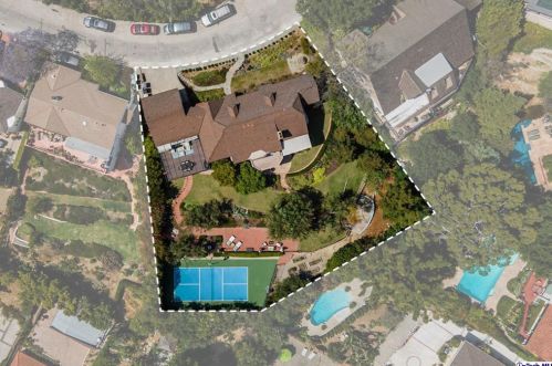 1012 Hillcroft Rd, Glendale, CA 91207-1542