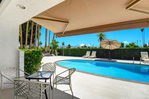 2326 Pebble Beach Dr, Palm Springs, CA 92264-5972