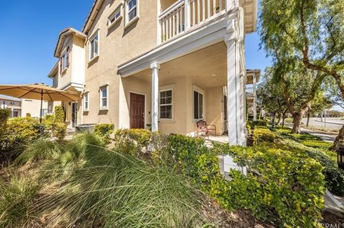 8148 Preserve Loop, Chino, CA 91708-9304