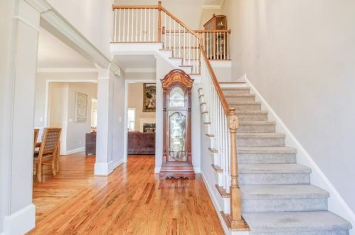 300 Brooke Dr, Holly Springs, GA 30115-3002
