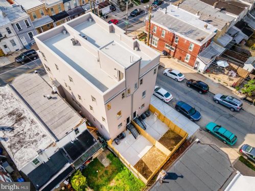 302 Leverington Ave, Philadelphia PA  19128-4749 exterior