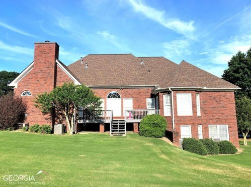 5625 Mccullers Ln, Loganville, GA 30052-2990