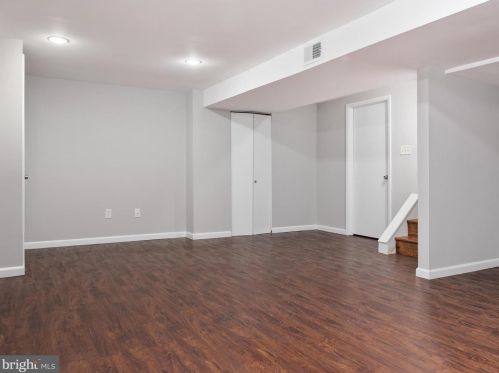 806 Downs Dr, Silver Spring MD 20904-2025 exterior