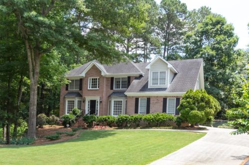 3979 Tadpole Ct, Loganville, GA 30052-5300