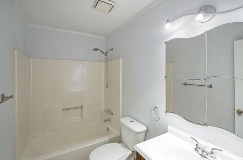 657 Almand Br Rd, Conyers GA  30094-2605 exterior