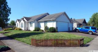 1704 Black Bear Ave, Albany, OR 97321-5966