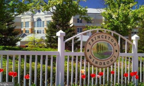 2304 Windrow Dr, Princeton NJ 08540-5020 exterior