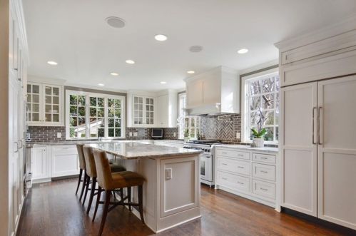 2375 Havenridge Dr, Atlanta GA  30305-4072 exterior
