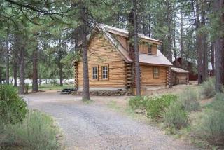 18897 River Woods Dr, Bend OR  97702-7905 exterior