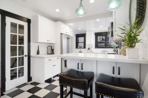 4465 5th St, Riverside CA  92507-4110 exterior