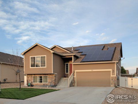 153 Buckeye Ave, Loveland, CO 80534-9156