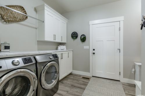 288 200, Wellsville UT 84339-9703 exterior