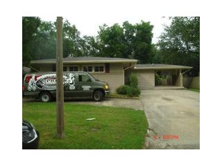 3913 Henican Pl, Metairie, LA 70003-1407