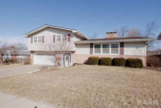 7030 Tobi Ln, Peoria IL  61614-1940 exterior