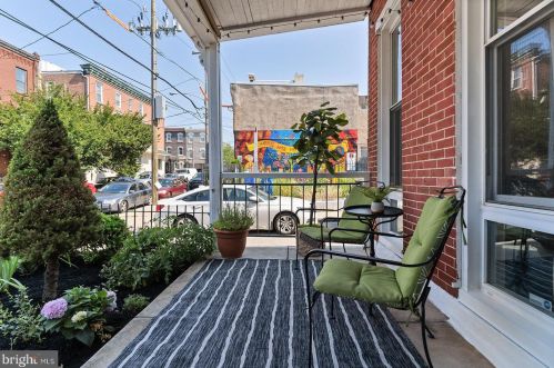 925 30th St, Philadelphia, PA 19130-1138