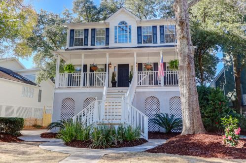 1551 Fiddlers Marsh Dr, Mount Pleasant, SC 29464-4288