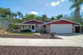 2521 Sarbonne Dr, Oceanside, CA 92054-5739