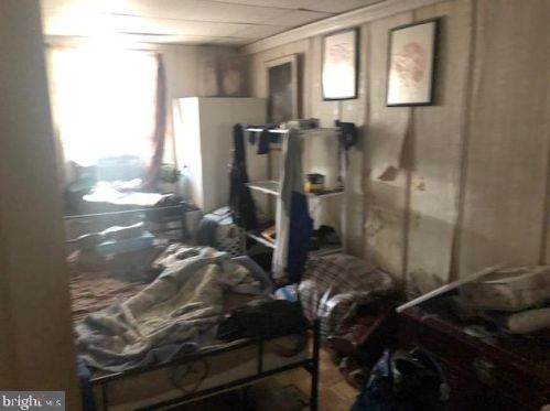 937 Jackson St, Philadelphia PA  19148-3120 exterior