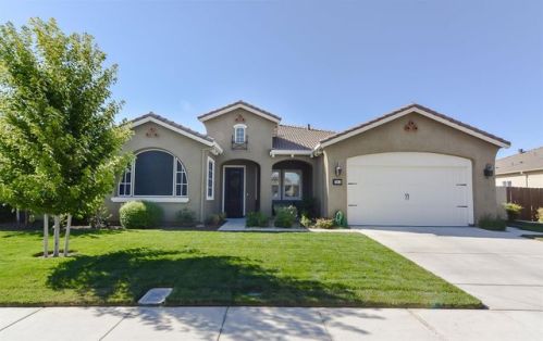 983 Golden Pond Dr, Manteca, CA 95336-8363