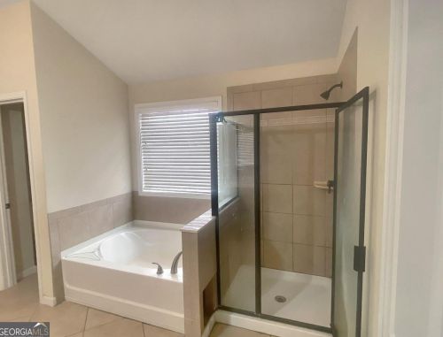 3867 Lake Sanctuary Way, Atlanta GA  30349-1898 exterior