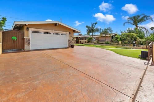 1320 Sandalwood Ave, Anaheim, CA 92805-1534