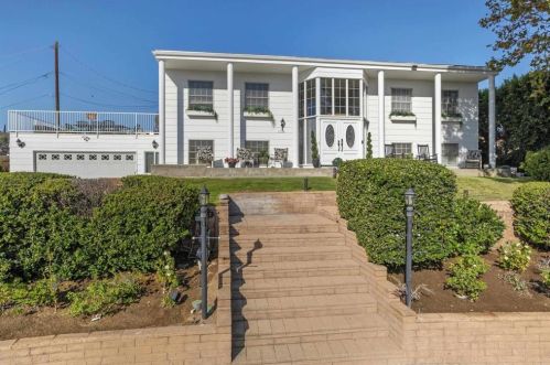 1238 Pepper Dr, El Cajon, CA 92021-1335