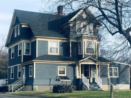 18 France St, Norwalk, CT 06851-3819