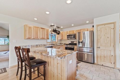 132 Wagon Tongue Rd, Bailey CO  80421-1057 exterior