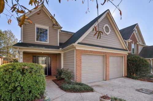 1135 Birchwood Ln, Roswell, GA 30076-4212