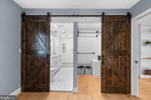 92 Berrywood Dr, Severna Park MD 21146-2001 exterior