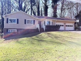 3164 Aspen Cir, Lithonia, GA 30078-2702