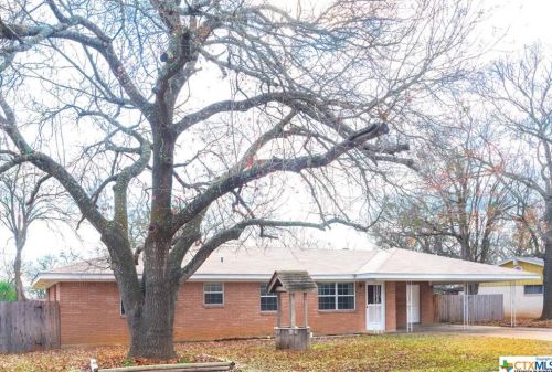 409 19th Ave, Morgans Point, TX 76513-2005