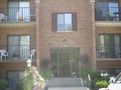 5452 Bluesky Dr, Cincinnati OH  45247-6438 exterior