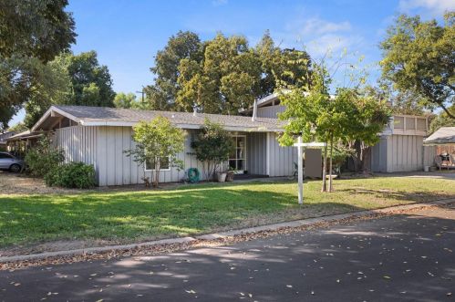 812 Whittier Ave, Modesto, CA 95350-3041