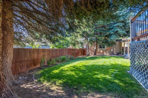 1422 Chambers Cir, Denver CO  80012-4731 exterior