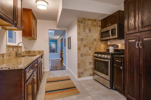 1132 Hampton Rd, Dallas TX 75208-3107 exterior