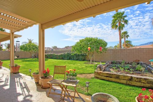 79849 Barcelona Dr, La Quinta, CA 92253-8809
