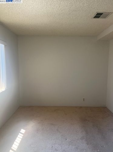 288 Stonegate Cir, San Jose, CA 95110-3527