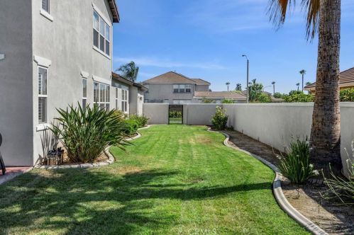 1191 Pamplona Dr, Riverside CA  92508-8724 exterior