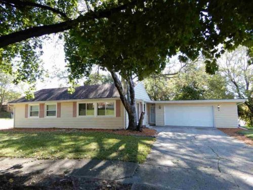 4 Thrush Cir, Rockford, IL 61107-4847