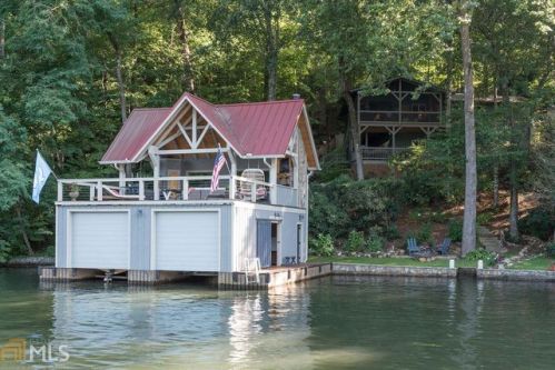 149 Hilltop Cir, Clarkesville, GA 30523-0259