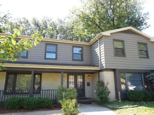 700 Baker Ave, Rockwell, IL 61301-1135