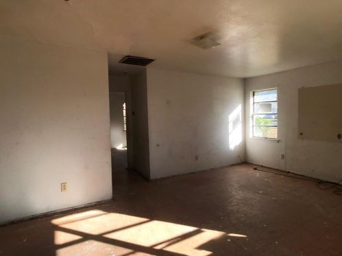 3727 Golden Hills Dr, Dallas TX  75241-3320 exterior