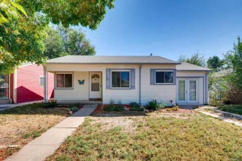 1708 Geneva St, Denver, CO 80010-2302