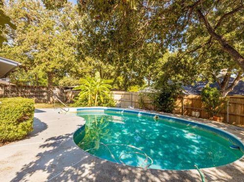 7309 Tipperary Ct, Fort Worth TX  76182-9106 exterior