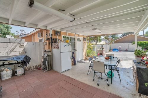 5881 Mtn Vw Ave, Riverside CA  92504-1580 exterior